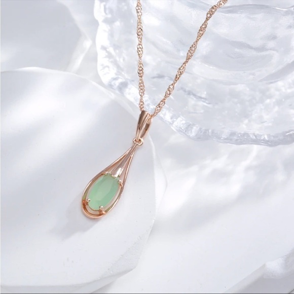 ⭐️ New Unique retro chalcedony zircon drop necklace - Picture 2 of 13